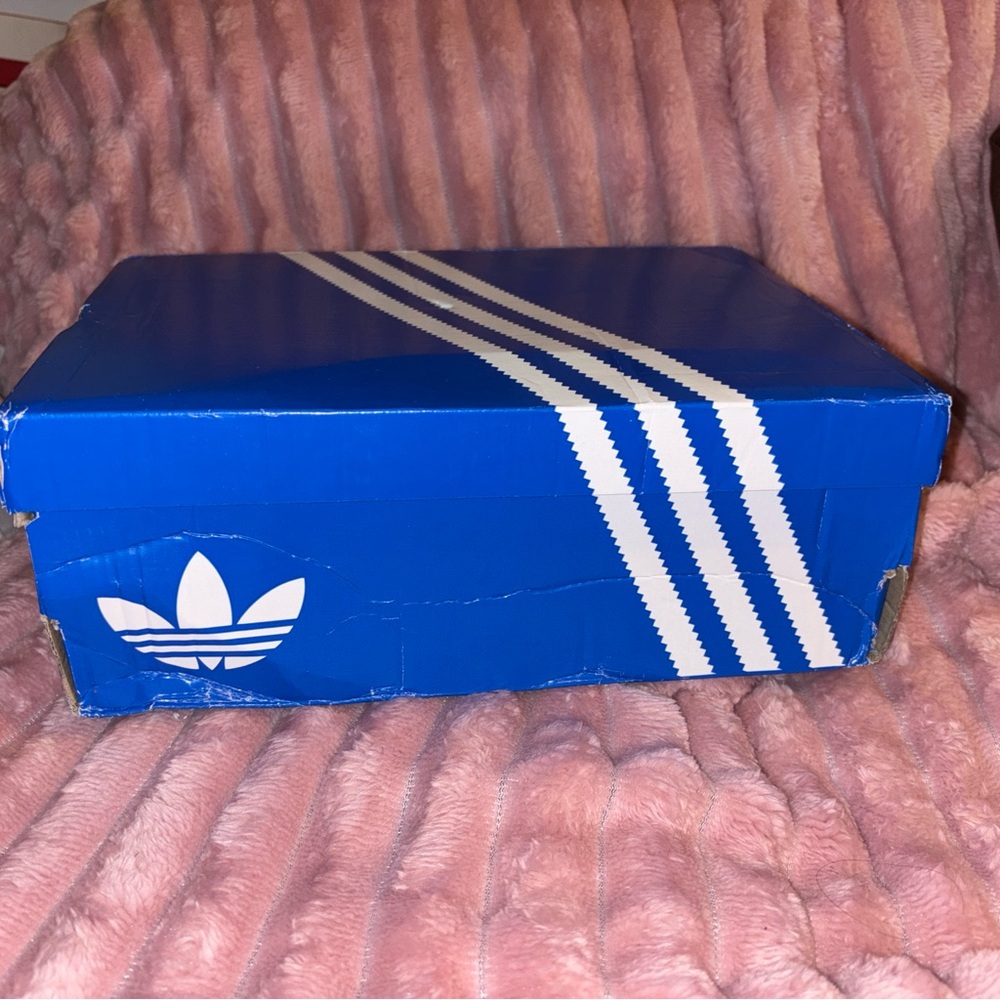 adidas Samba Snakeskin Women's Sneakers in Burgundy and White - Picture 10 of 14